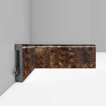 Плинтус напольный DECOMASTER