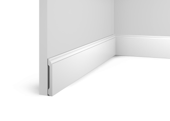 Плинтус HI WOOD