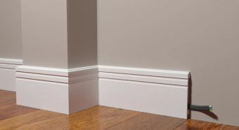 Плинтус Decor-Dizayn