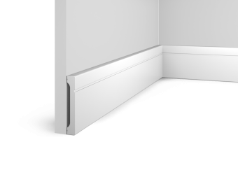 Плинтус HI WOOD