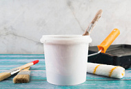 Выбираем клей для обоев правильно